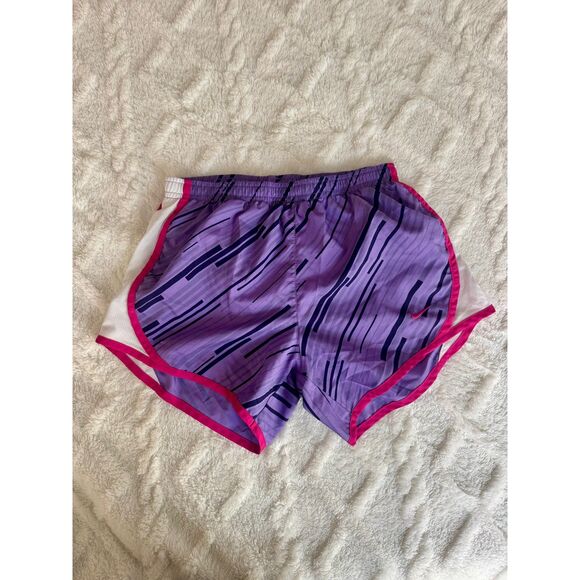 Nike Girls' Dri-FIT Tempo running shorts - Picture 2 of 4